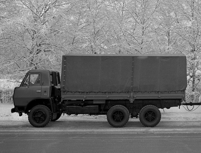 КАМАЗ-Э5320